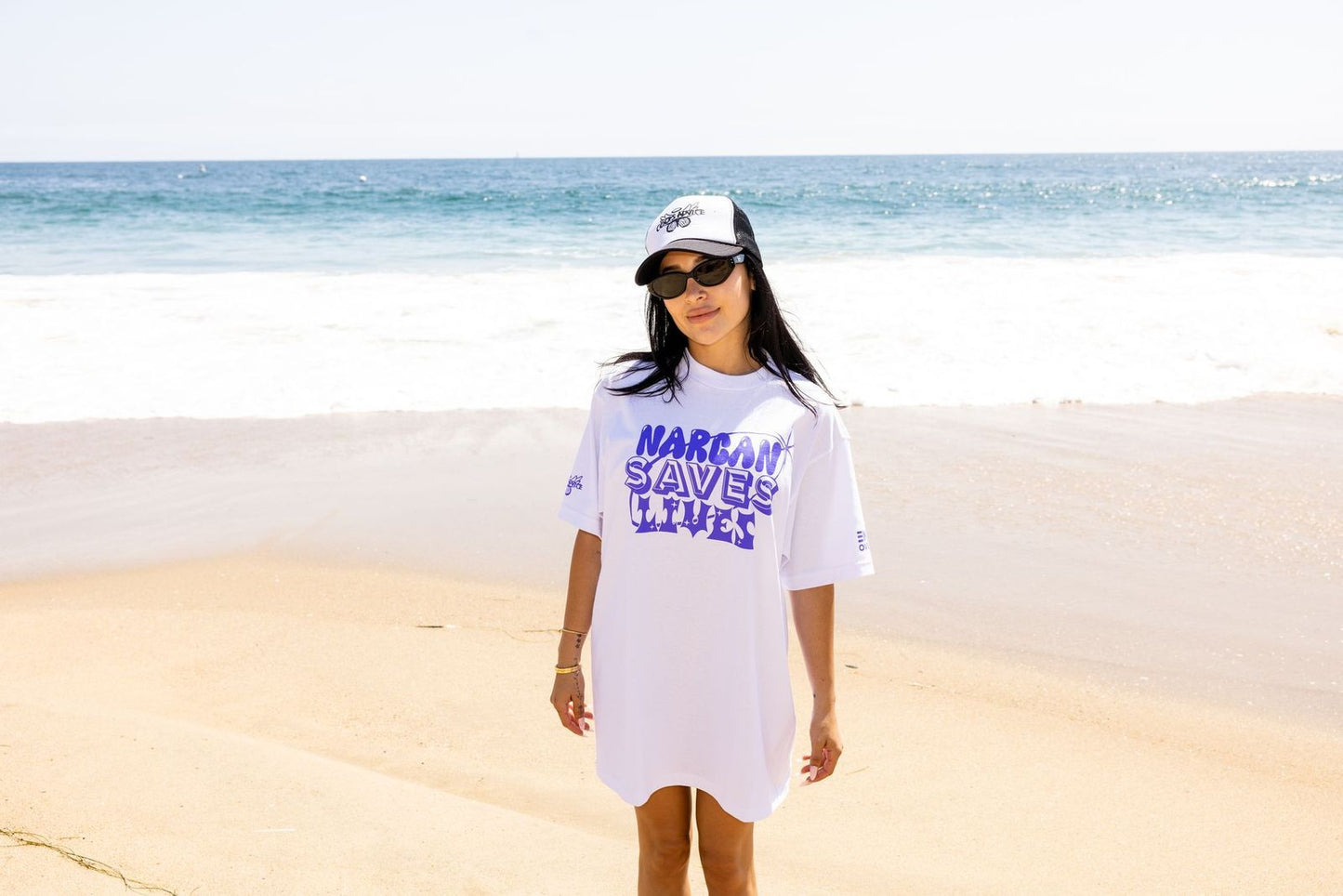 Narcan Saves Lives' White Tee